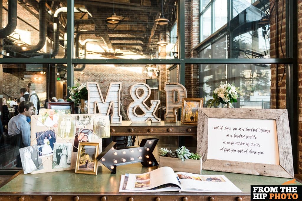 guest book table in vest 1024x683